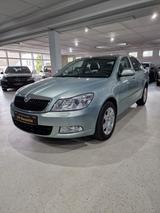 Skoda Octavia Lim. Ambiente-  Garantie - gebrauchte Skoda Octavia aus dem Jahr 2009