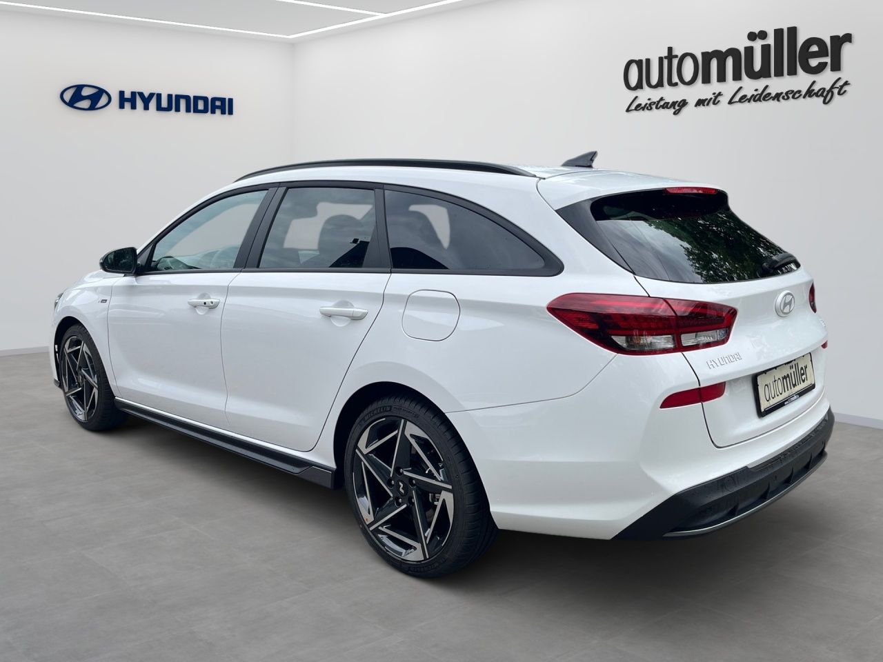 Fahrzeugabbildung Hyundai i30 N-LINE X *BT*CARPLAY*NAVI*SHZ*LHZ*KLIMAA*