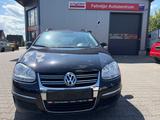 Volkswagen Golf V Variant 1,9 TDI Klima, AHK - Volkswagen Golf aus 2008 mit Diesel-Antrieb: Kombi