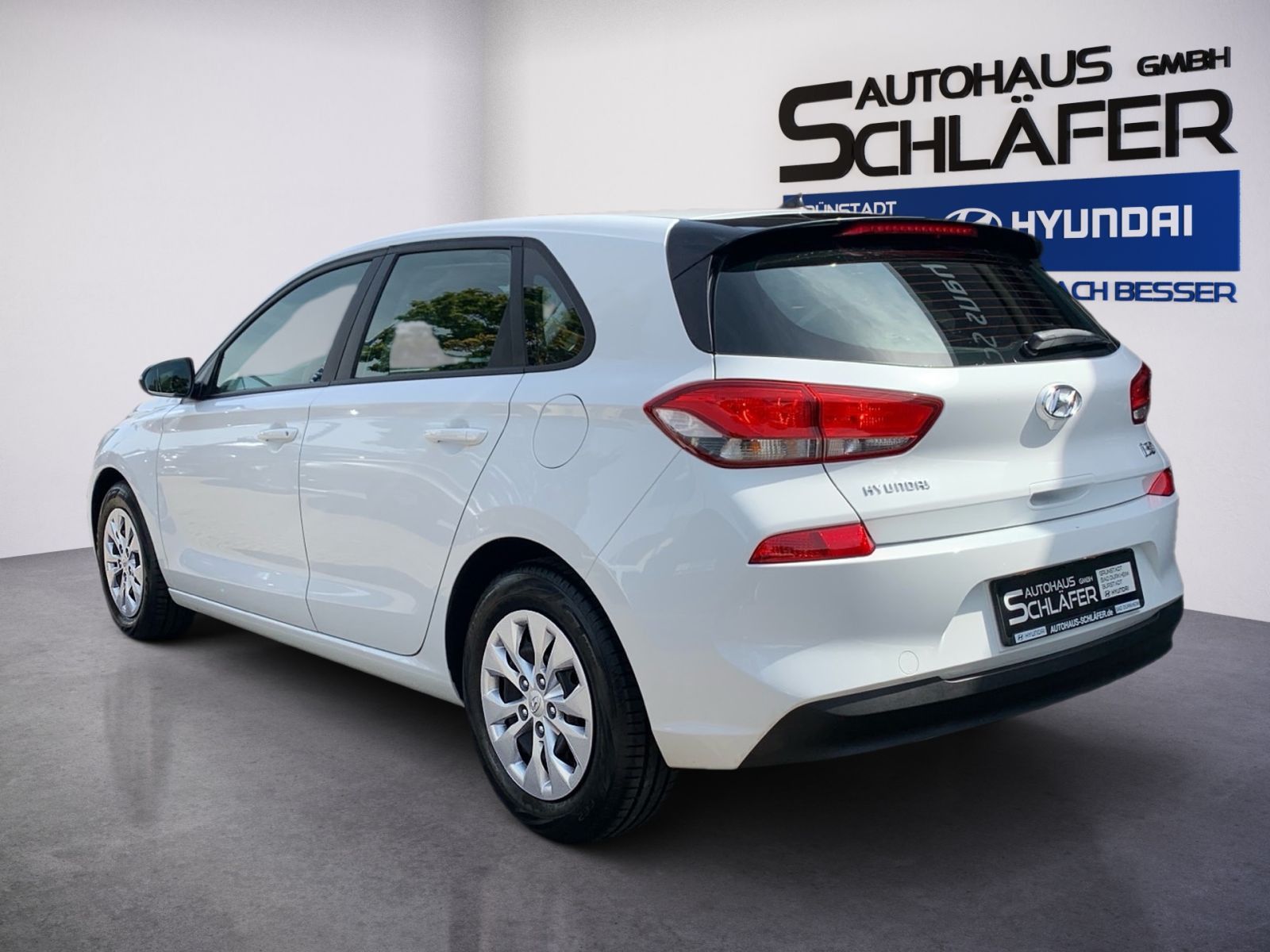 Fahrzeugabbildung Hyundai i30 1.4 Select 1 Hd 8xbereift