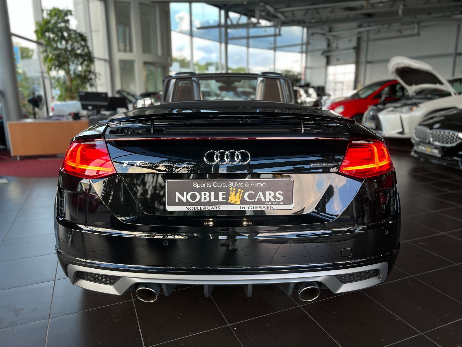 Fahrzeugabbildung Audi TT Roadster 45 TFSI quattro S line XEN NAV NAPPA