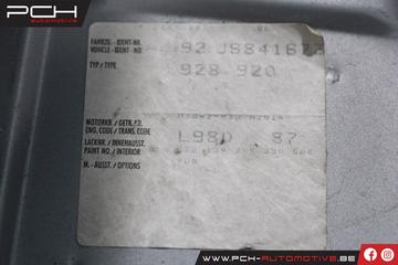 1988 Porsche 928 缩略图 13