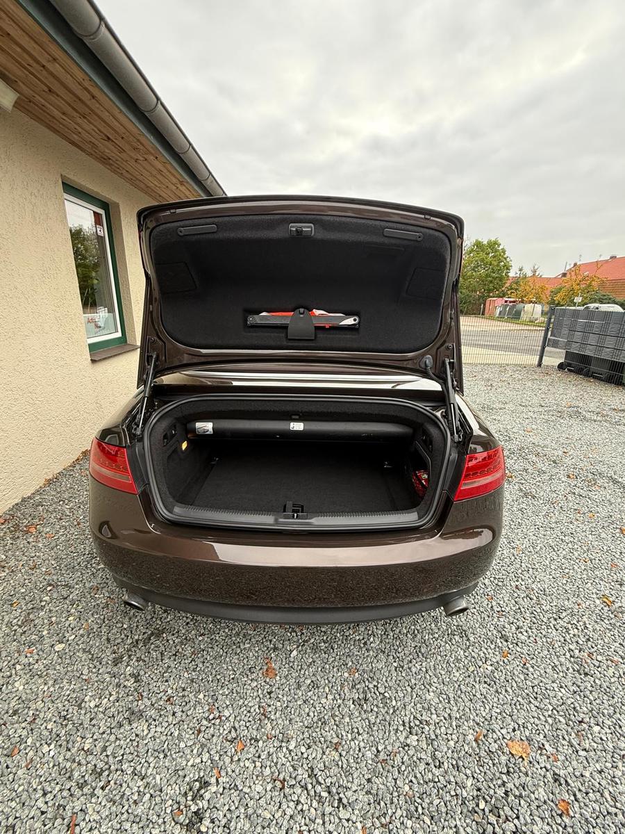 Audi A5 Cabriolet 2.0 S-LINE QUATTRO AHK PDC Airscarf