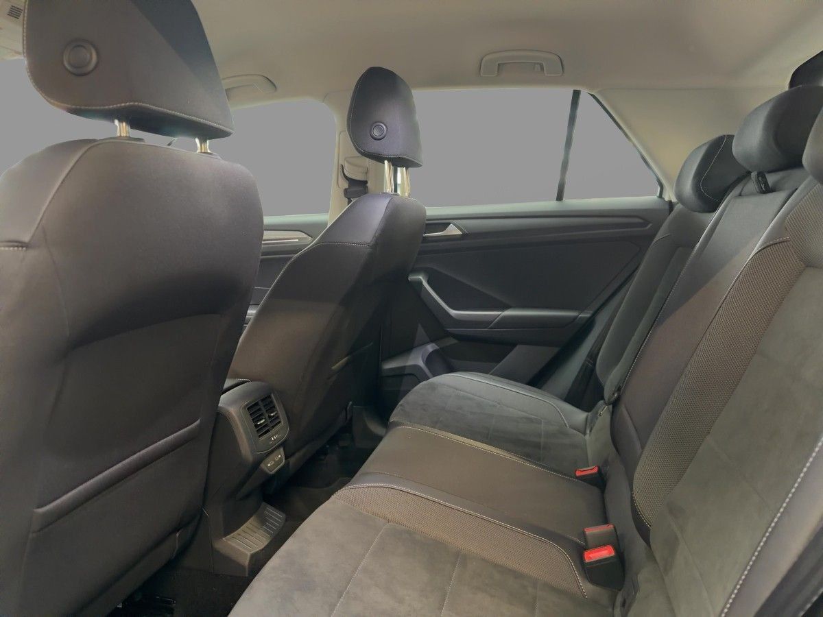 Volkswagen T-Roc - Bild 7