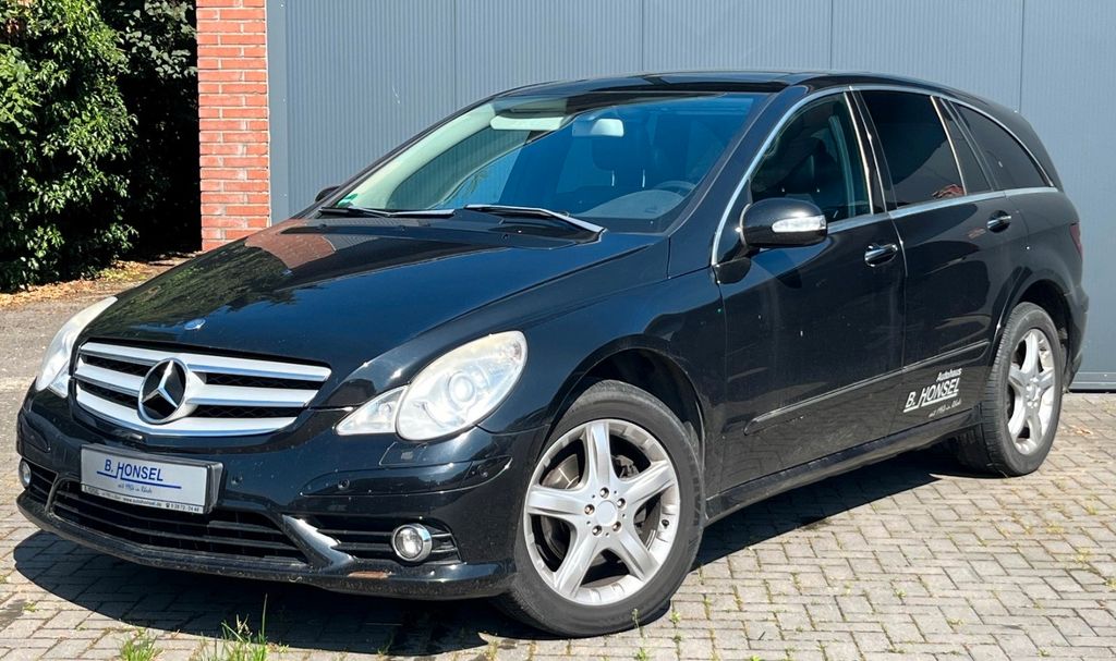 Mercedes-Benz R 320