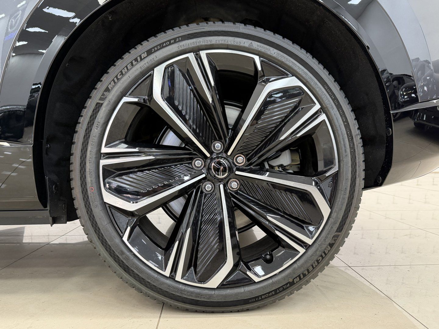 Mazda CX-6e - Bild 15