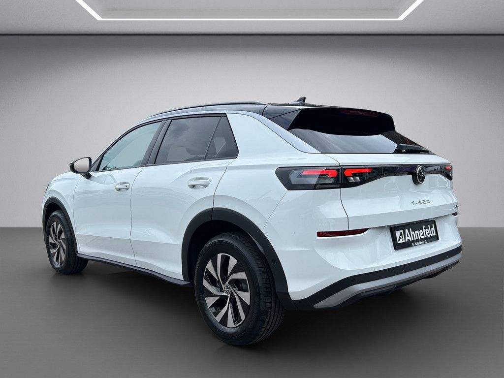 Volkswagen T-Roc Life 1.5 l eTSI DSG imagem 3
