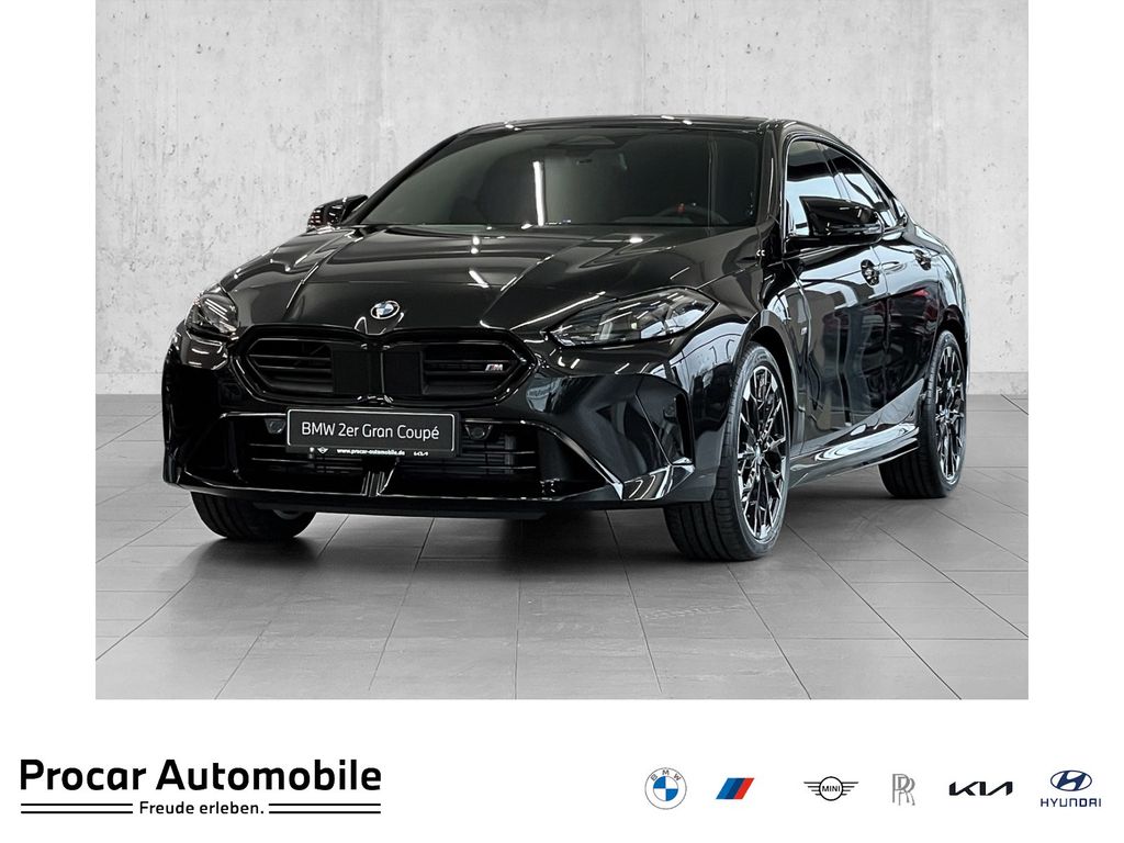 BMW M235