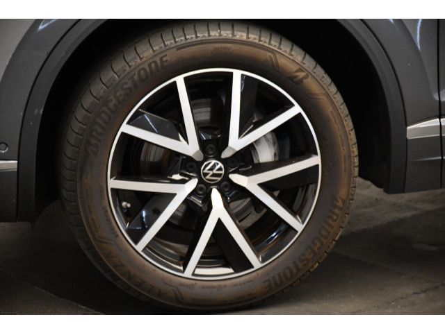 Volkswagen Touareg - Bild 13