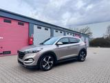 Hyundai Tucson Premium 4WD High Power 185ps - Hyundai TUCSON mit Diesel-Antrieb: Geländewagen, Automatik
