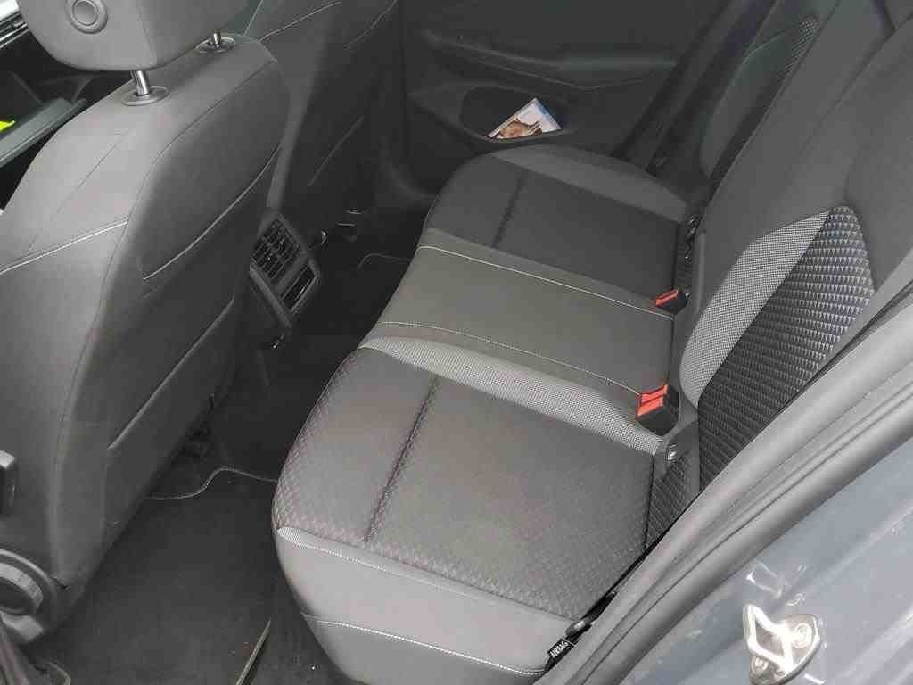 Volkswagen Golf - Bild 7