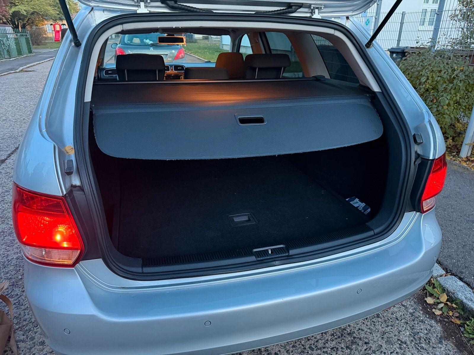 Volkswagen Golf 2011 — photo 9