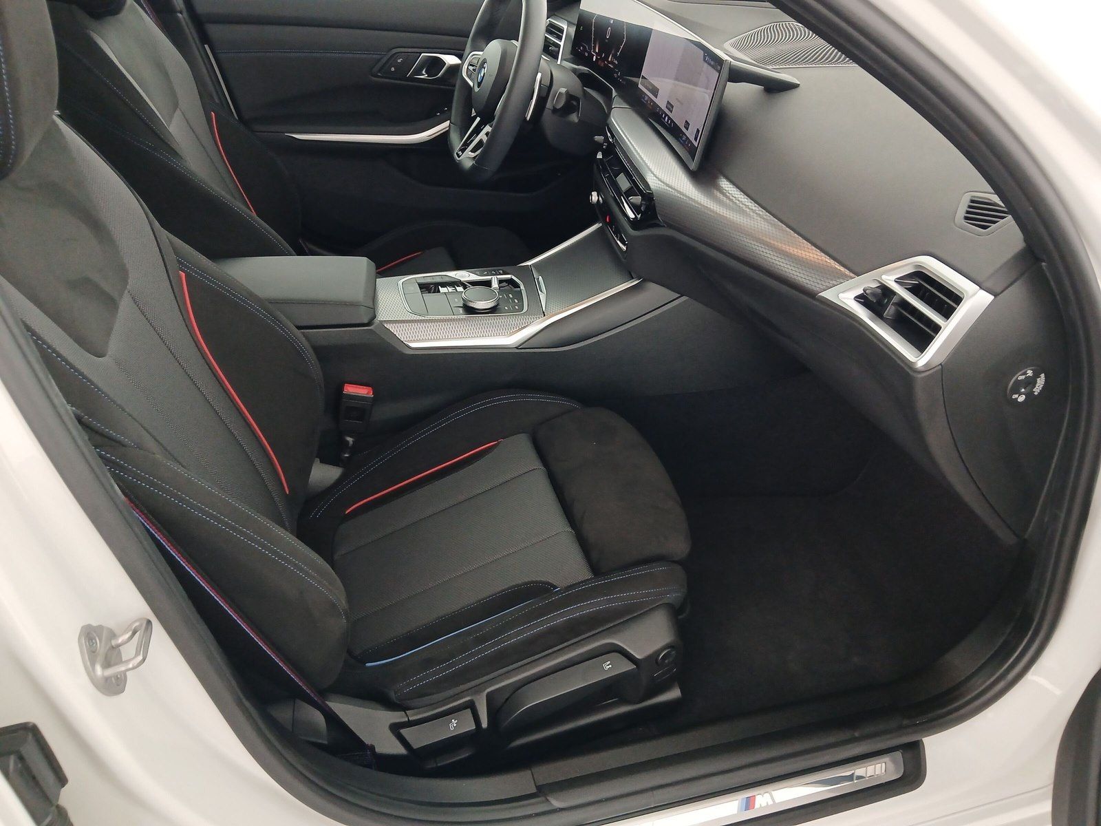 BMW 330 - Bild 9