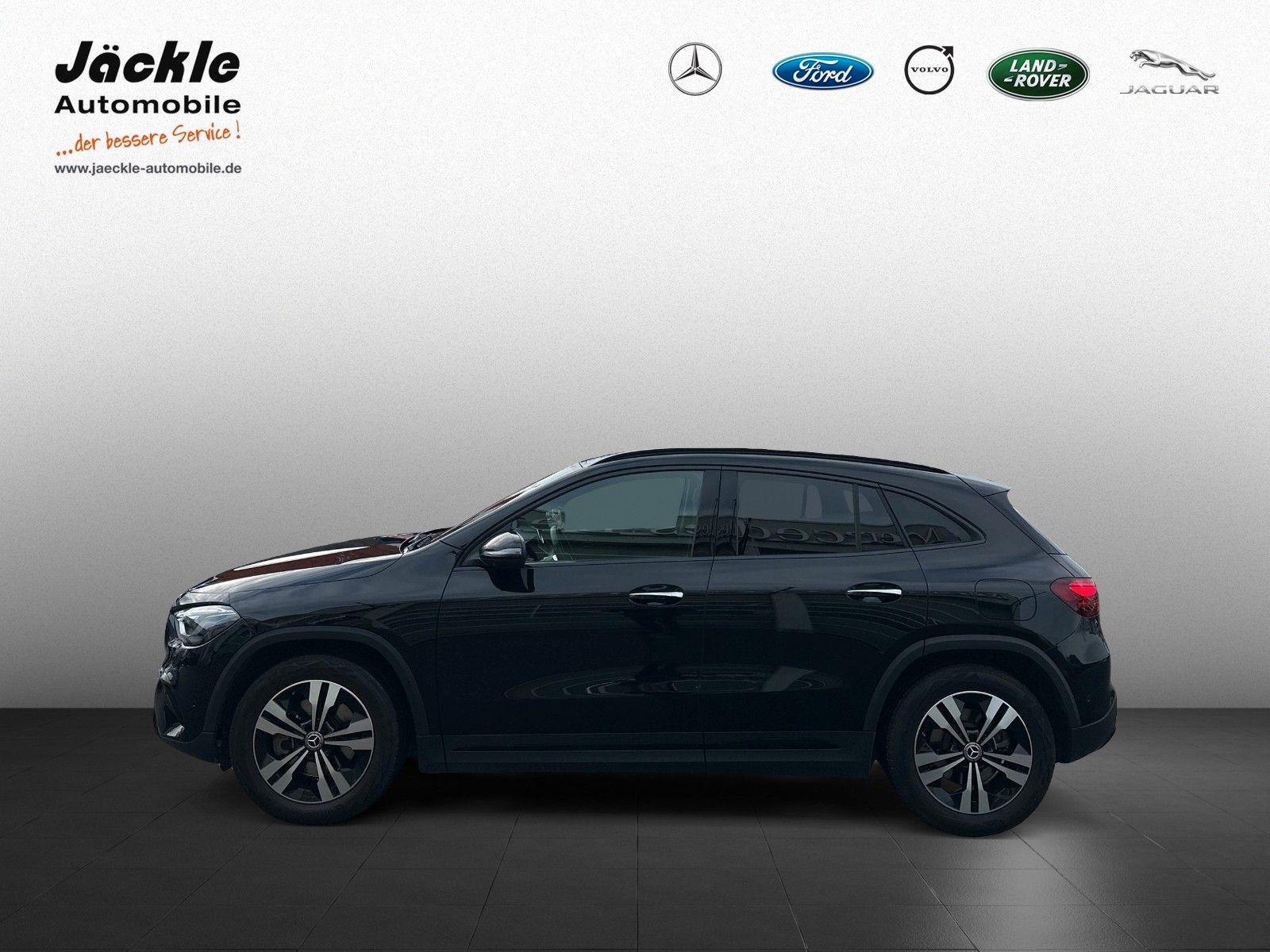 Fahrzeugabbildung Mercedes-Benz GLA 220 4Matic Progressive Line, PANORAMADACH