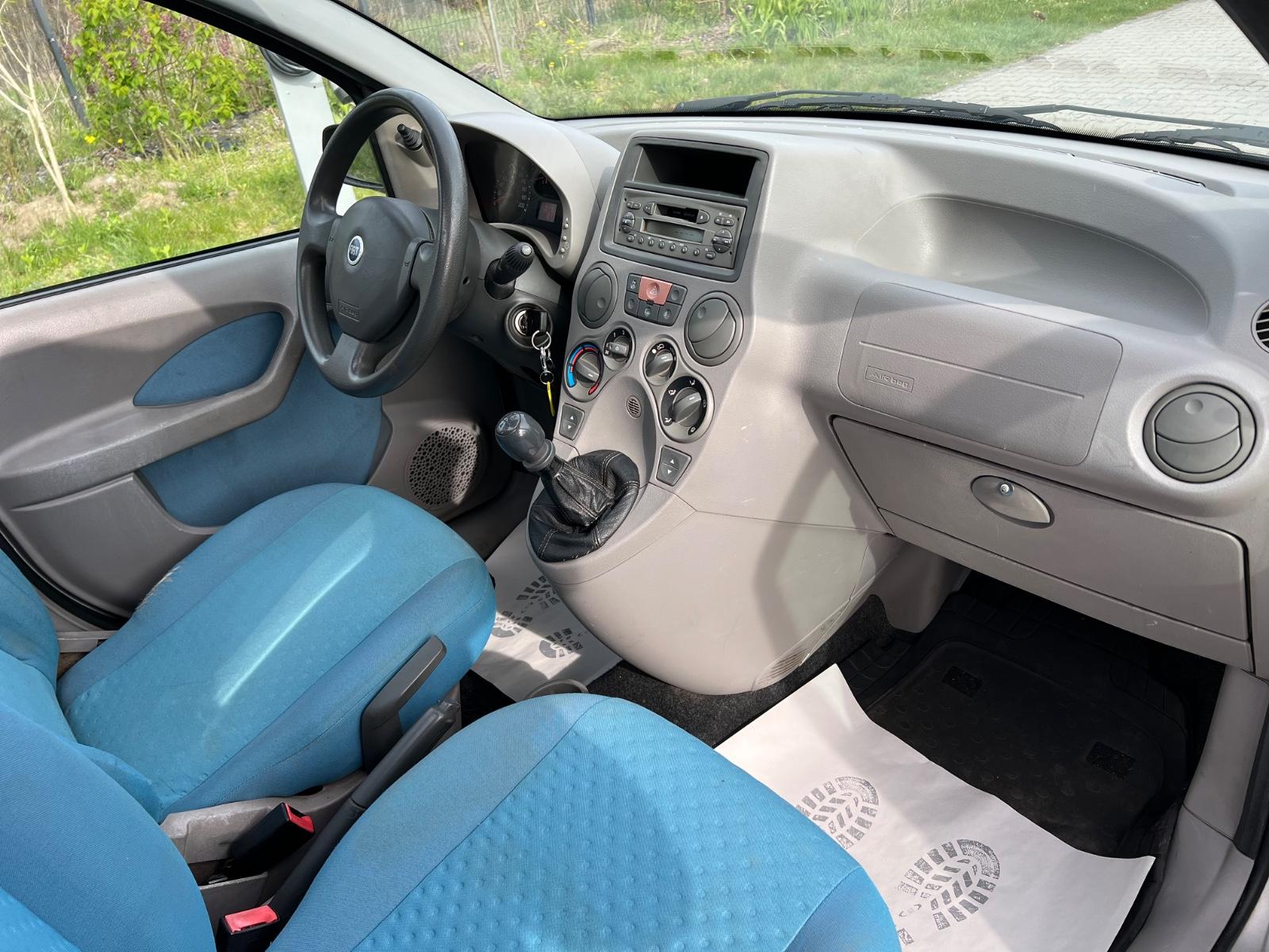 Fiat Panda 1.2 8V Dynamic*PANORAMA*KLIMA*HU/AU NEU*