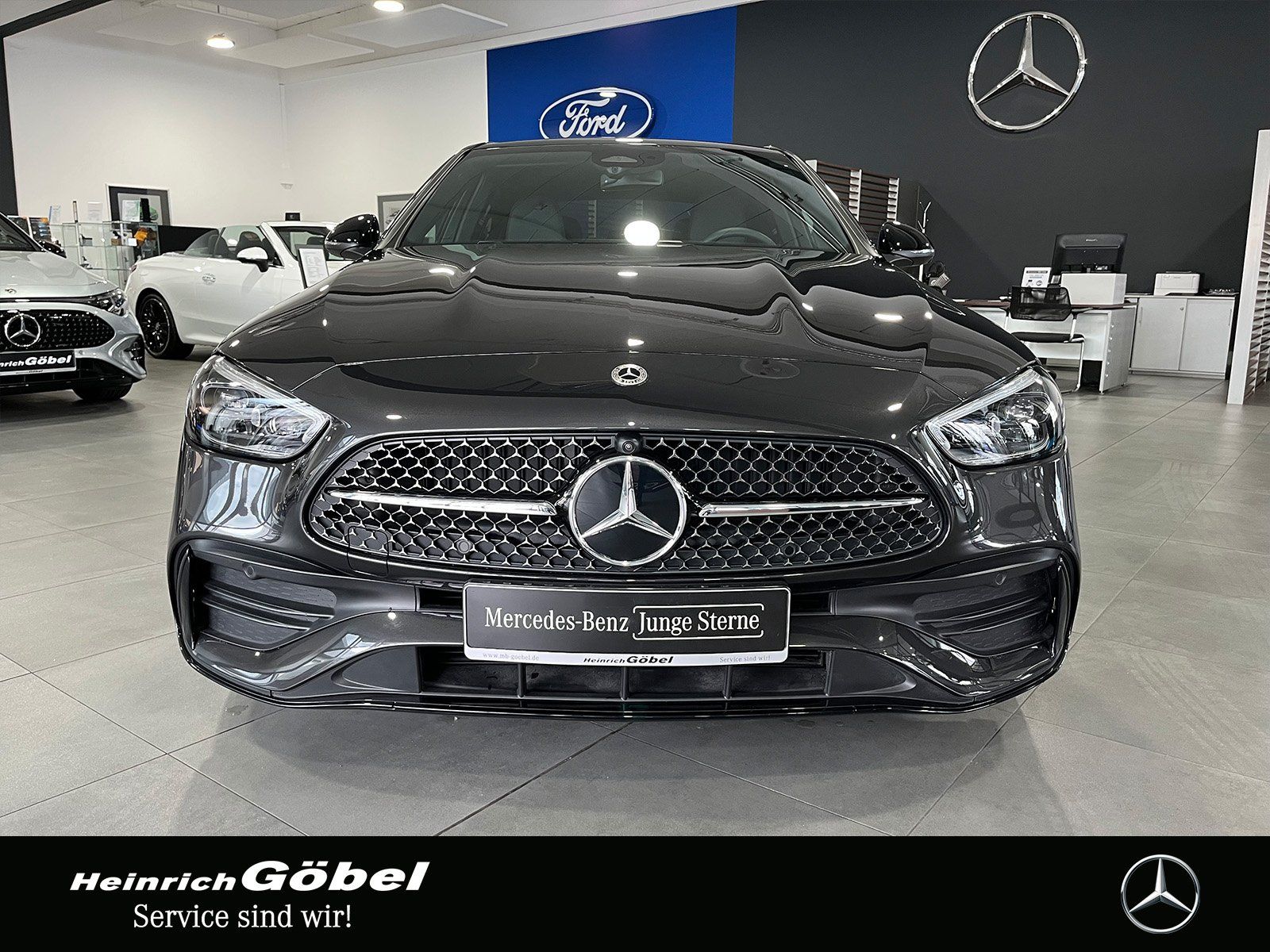 Fahrzeugabbildung Mercedes-Benz C 180 AMG LINE PREMIUM+NIGHTPAKE+19"VIELSPEICHEN