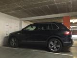 Volkswagen Tiguan 2.0 TSI 132kW DSG 4MOTION Highline Hi... - VW Tiguan von privat