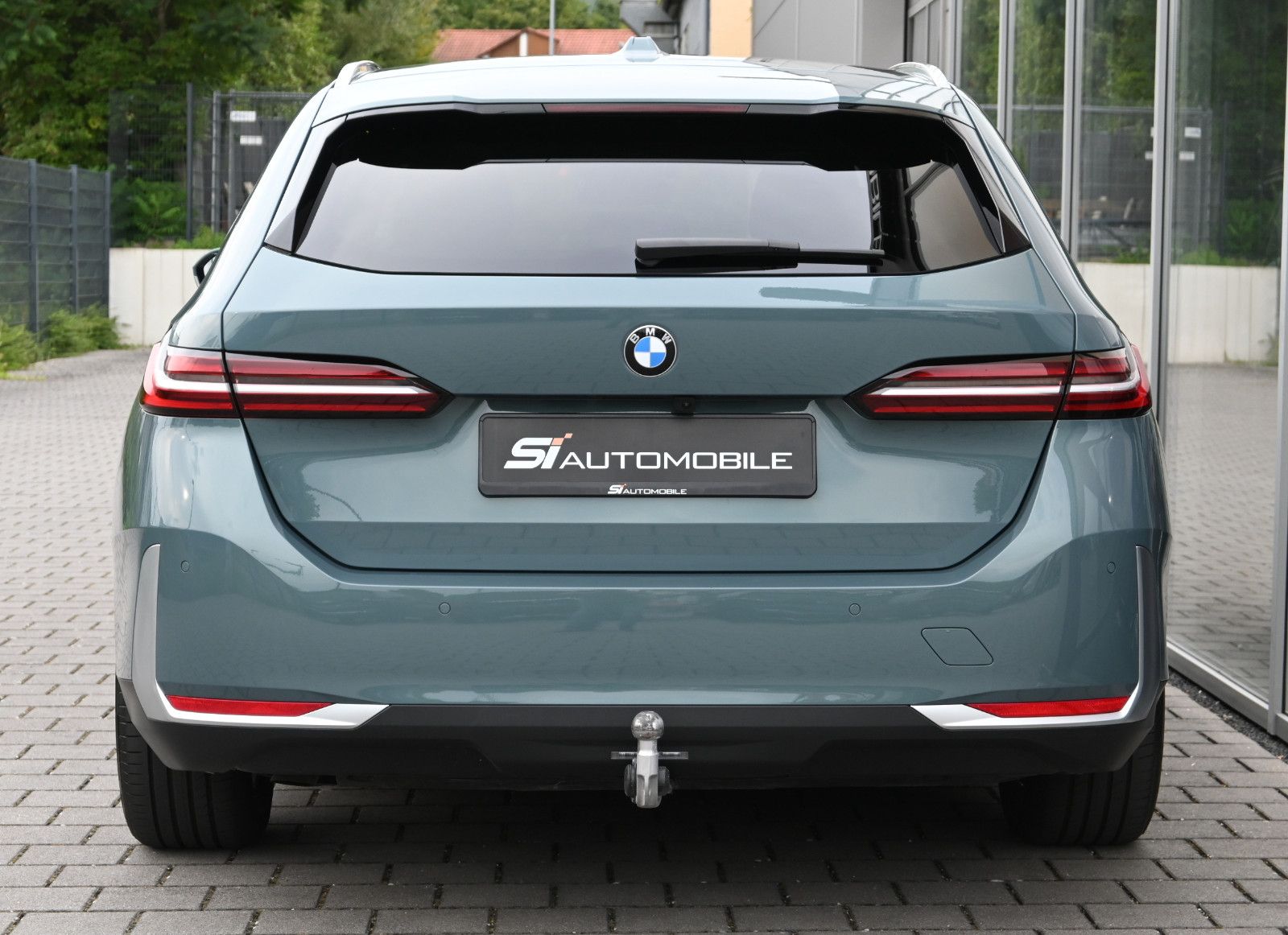 Fahrzeugabbildung BMW 520d xDr. Touring °AD.FAHRWERK PROF°KOMFORTSITZ°