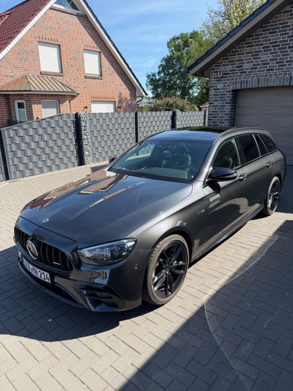 Image of Mercedes-Benz E 53 AMG