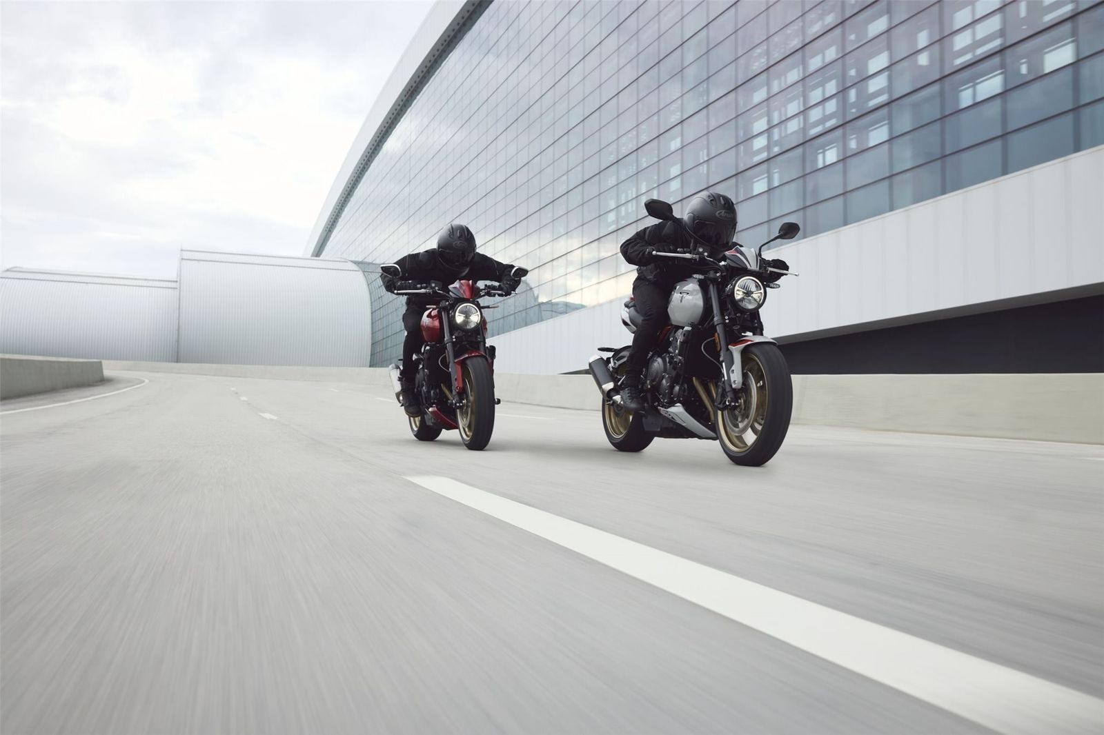 Fahrzeugabbildung Triumph Trident 800