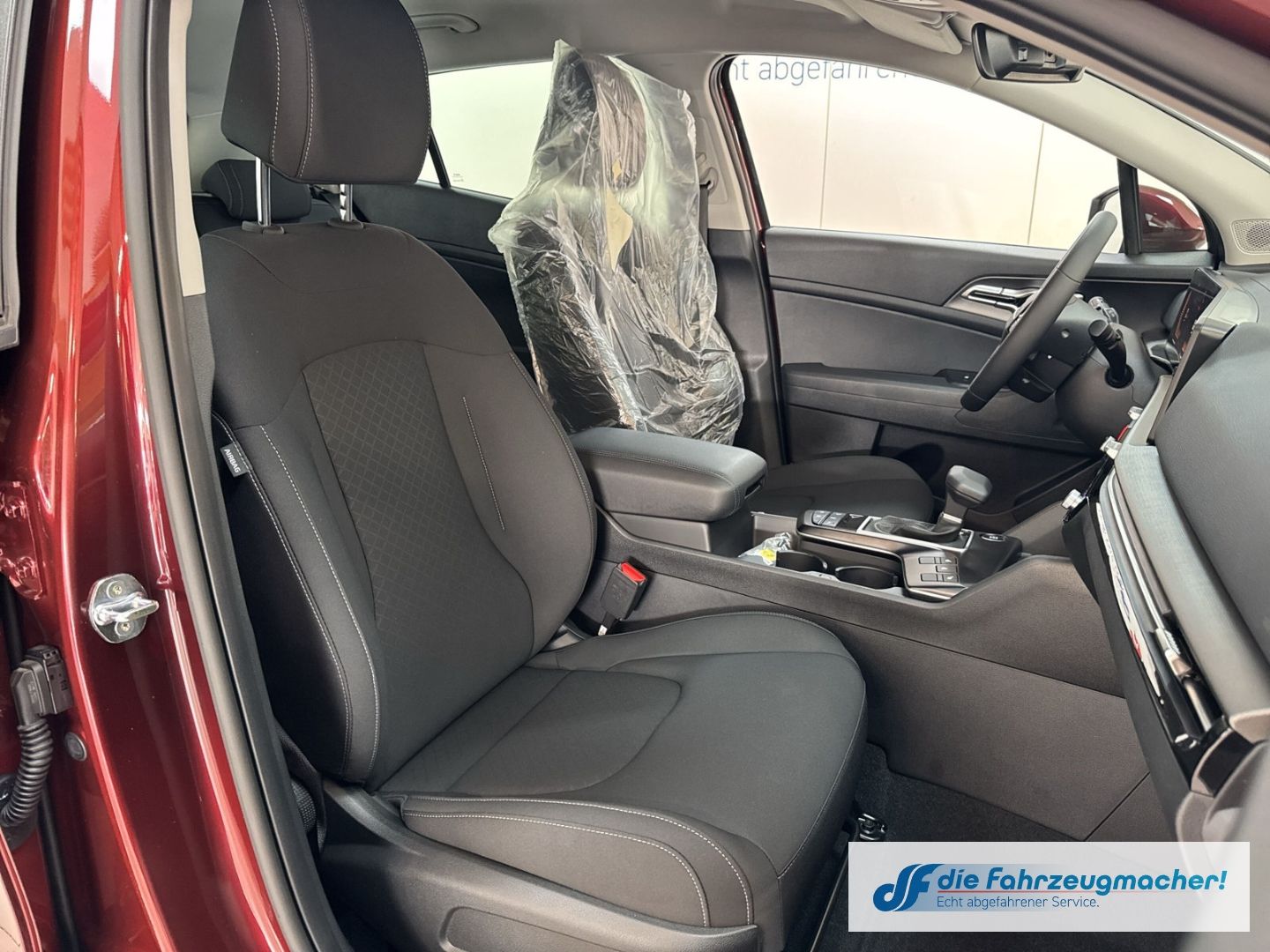 Fahrzeugabbildung Kia Sportage 1.6 T-GDI AWD 7DCT 2-Zonen-Klimaautomat