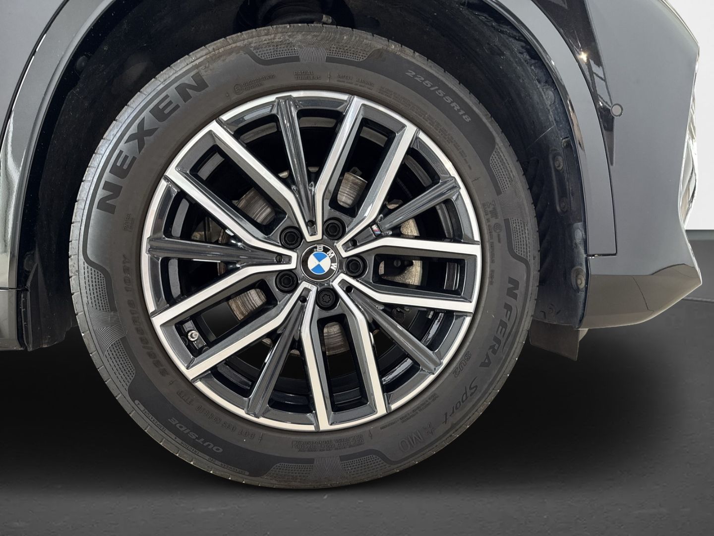 BMW X1 sDrive 18i M Sport Komfortzugang Driving Assi foto 5