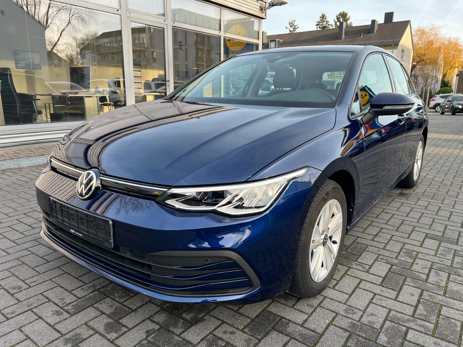 Volkswagen Golf VIII Lim. Life/Nur 18.860 Km/Totwinkel