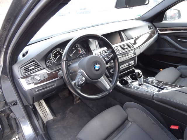 Fahrzeugabbildung BMW 520d xDrive/M Sport/HUD/Kamera/Navi/2.Hd/
