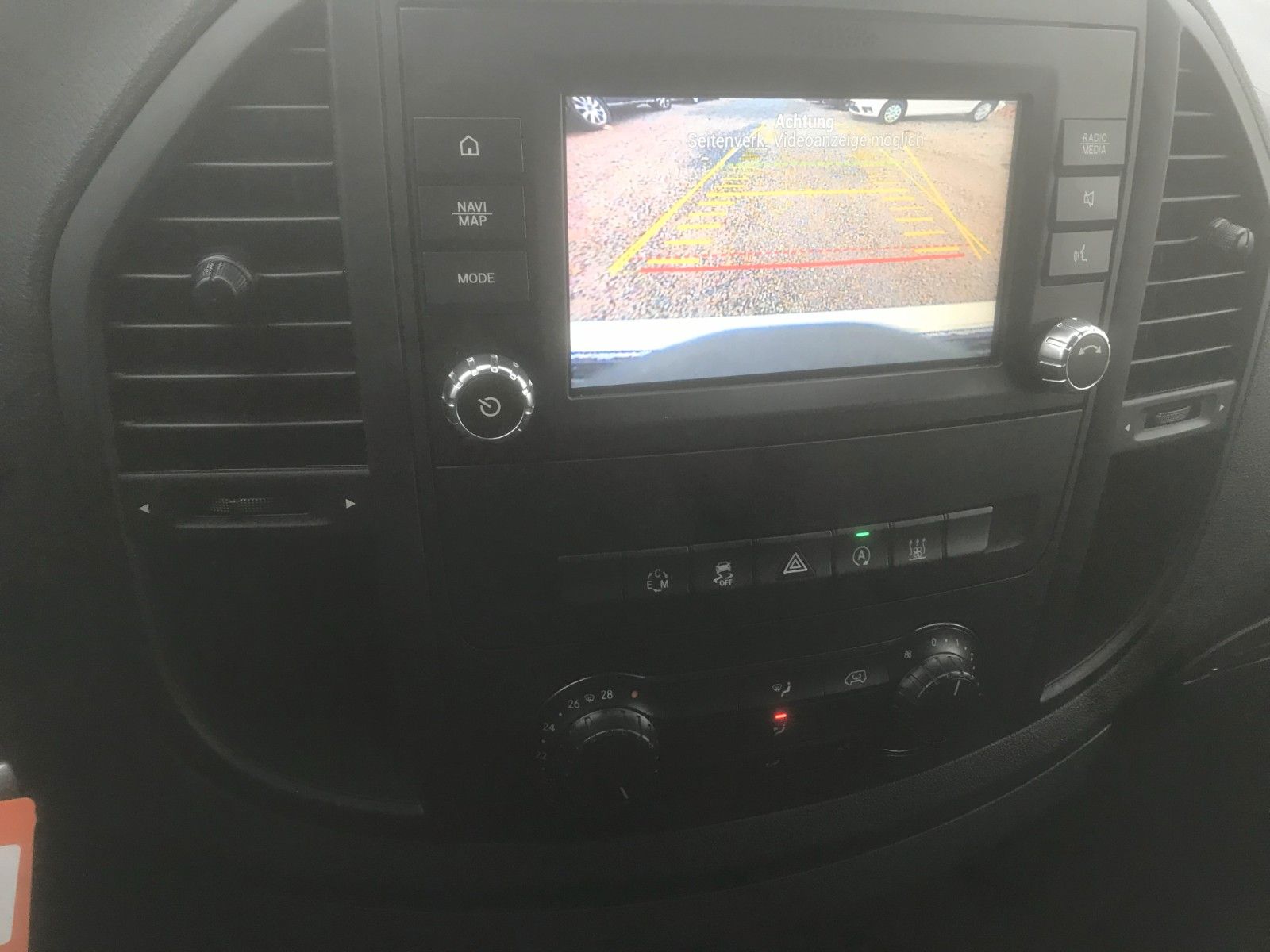 Fahrzeugabbildung Mercedes-Benz Vito Kasten 114 RWD extrala,Automatic,90910Km