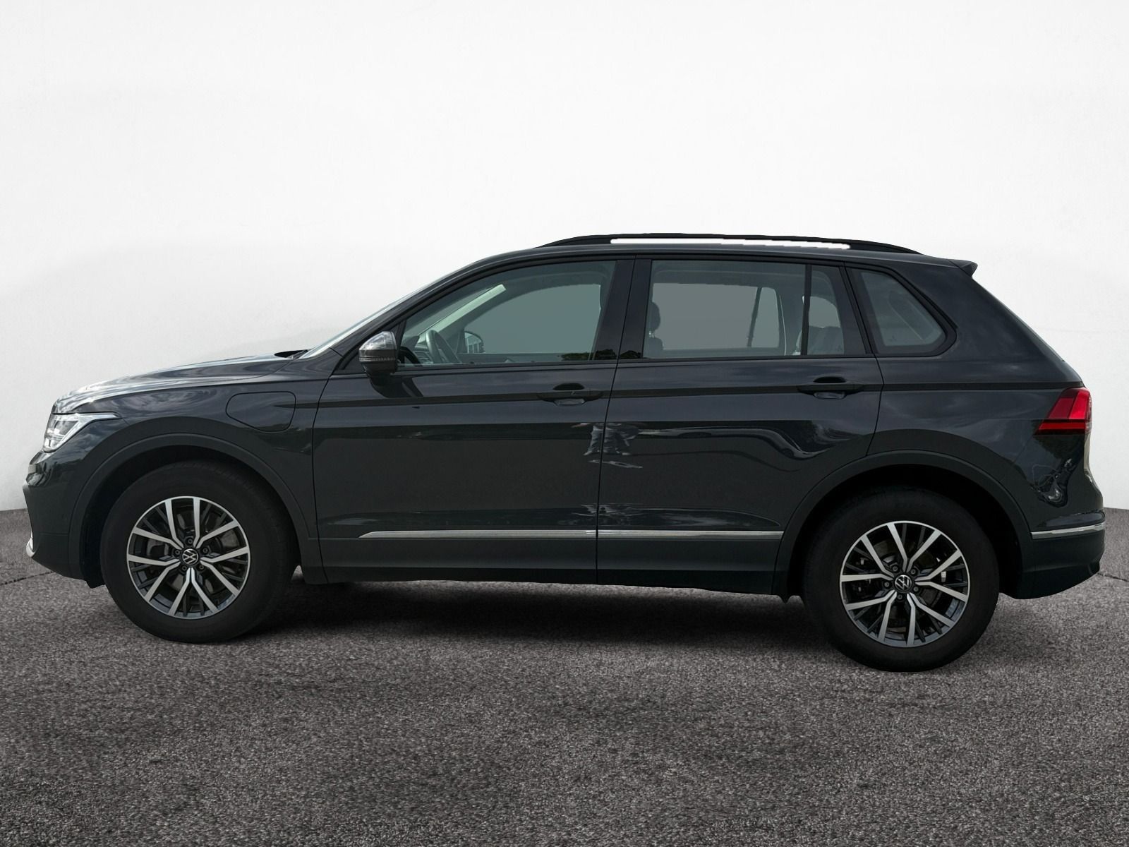 Volkswagen Tiguan Life eHybrid 1.4 TSI Life, AHK, LED, Navi imagem 3