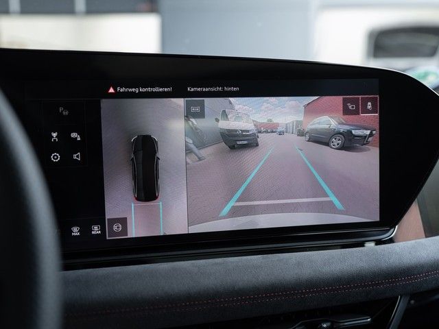 A6 e-tron Avant performance edition one TECH-PRO