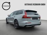 Volvo V60 T6 Plus Dark Recharge Plug-In Hybrid AWD - mit Hybrid-Antrieb: Leichtmetallfelgen, Kombi