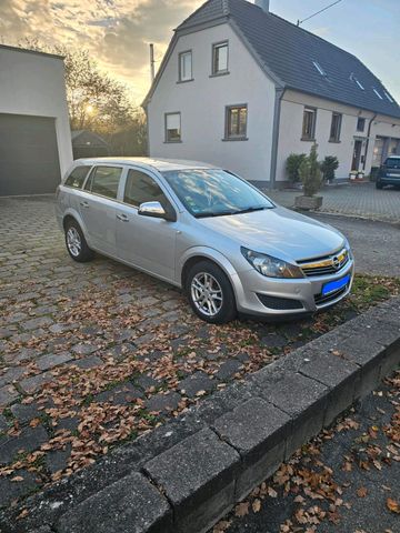 Opel Astra H 2010