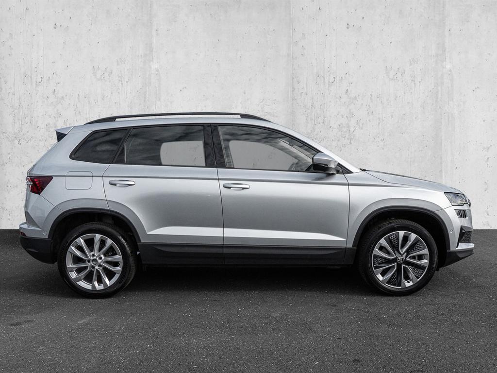 Skoda Karoq 2022 г. Серебристый, пробег 53554 км