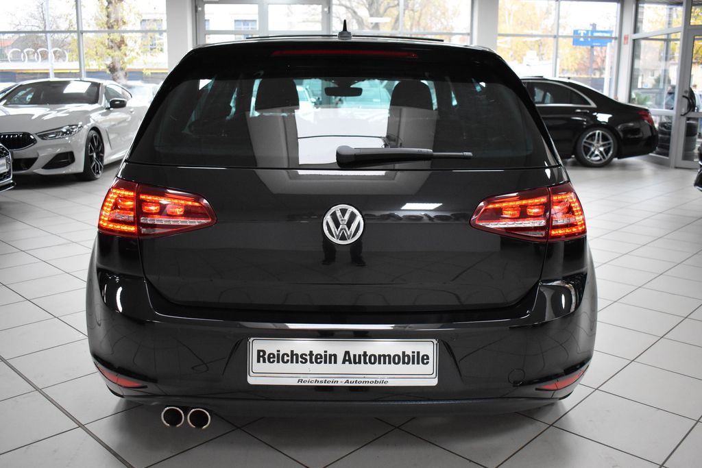 Volkswagen Golf VII GTD PANO ACC DCC TOTW KAMERA DYNAUDIO