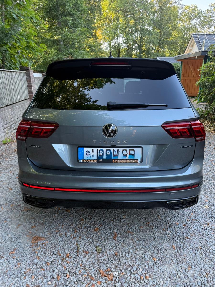 Volkswagen Tiguan Allspace DSG R-line 4MOTION