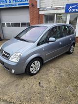 Opel Meriva Cosmo - Opel Meriva mit Halbautomatikschaltung