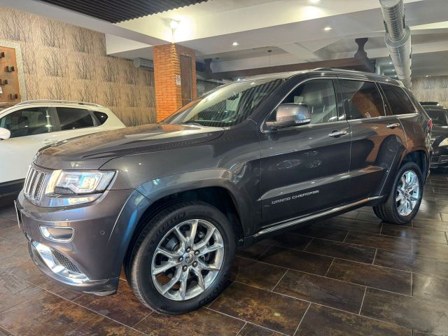 Jeep Grand Cherokee Grand Cherokee 3.0 V6 CRD 25