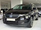 Skoda Karoq 1.5 TSI DSG Drive 125 Pano/ACC/VirtCo/RCam - Skoda in München
