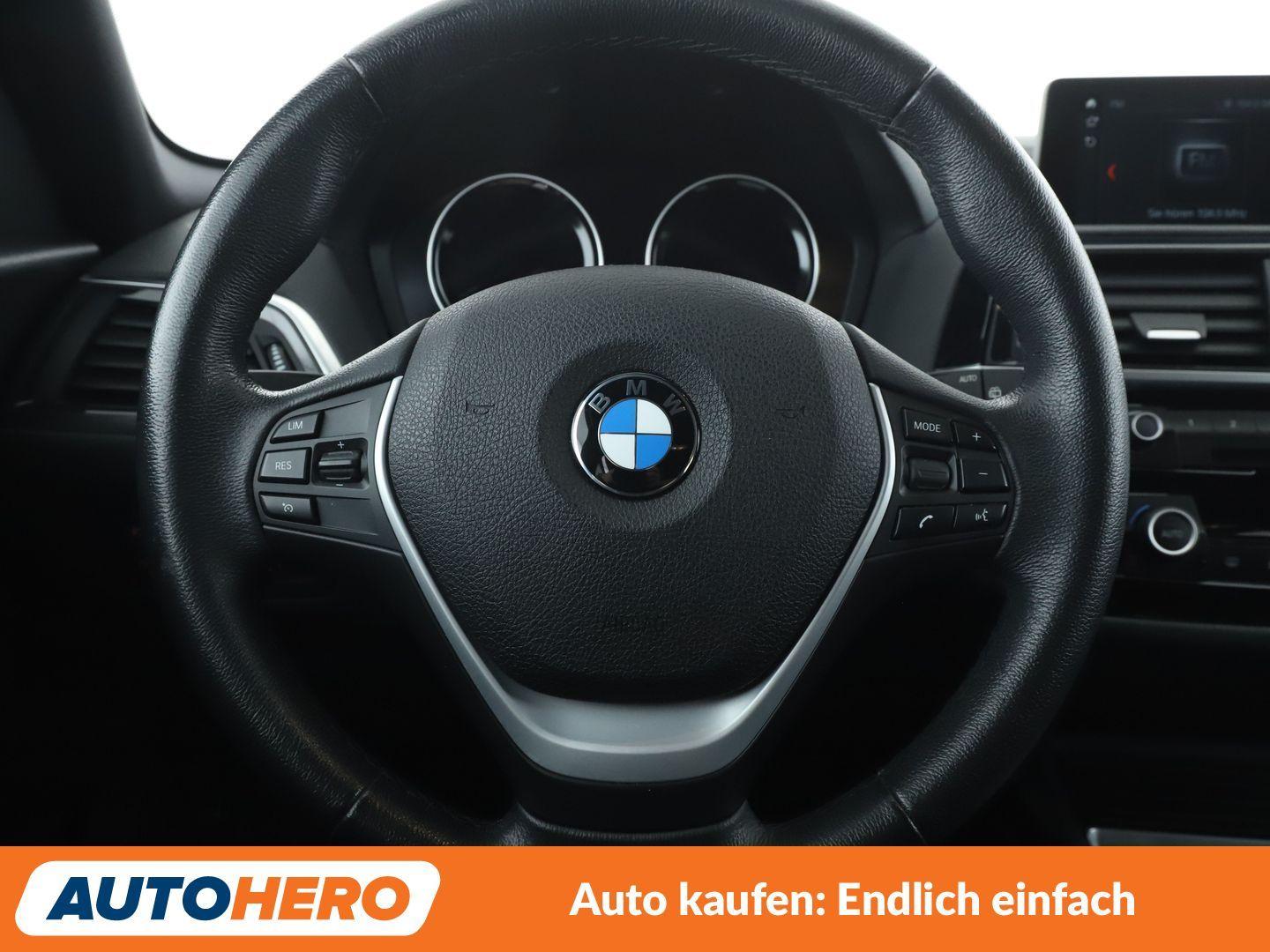 BMW 118i Edition Sport Line Shadow Aut.*NAVI*LED*PDC