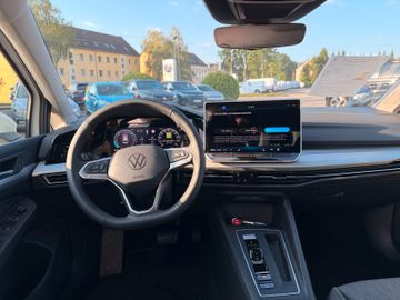 Volkswagen Golf Var. 2.0 TDI 150PS Life, AHK, KAMERA, LED