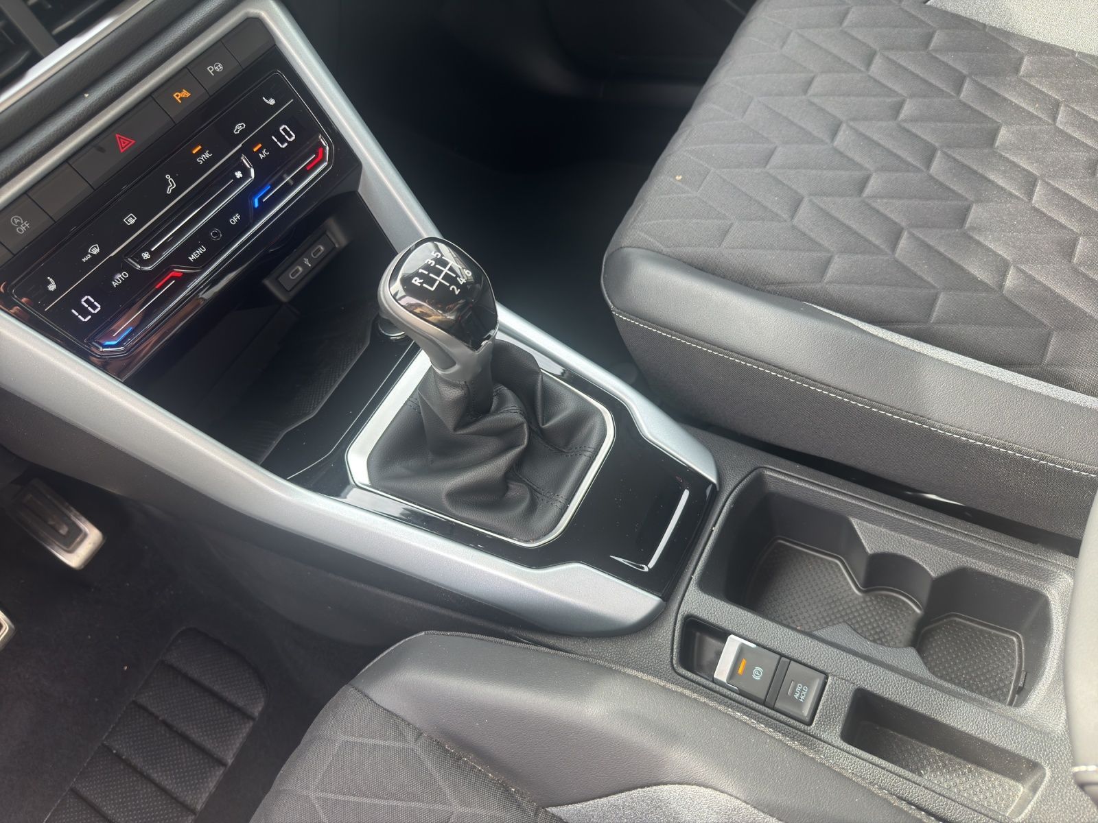 Volkswagen T-Roc - Bild 11