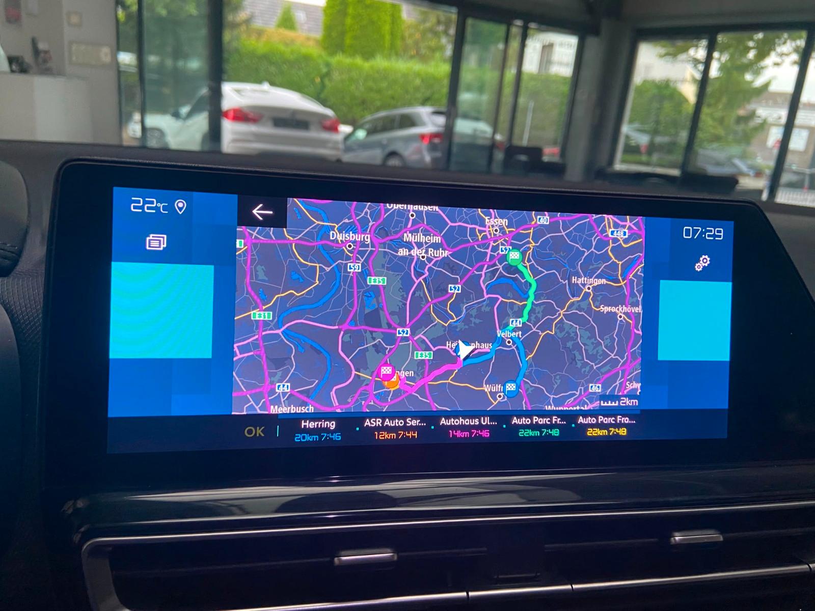 Citroën C5 Aircross Shine Hybrid 225 ACC Kamera Navi PDC