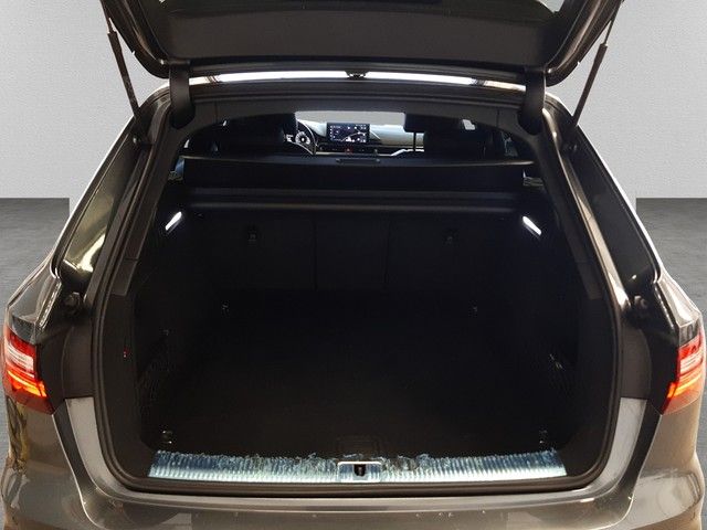 Fahrzeugabbildung Audi A4 Avant S line 35TFSI AHK Navi eleHeck 19"