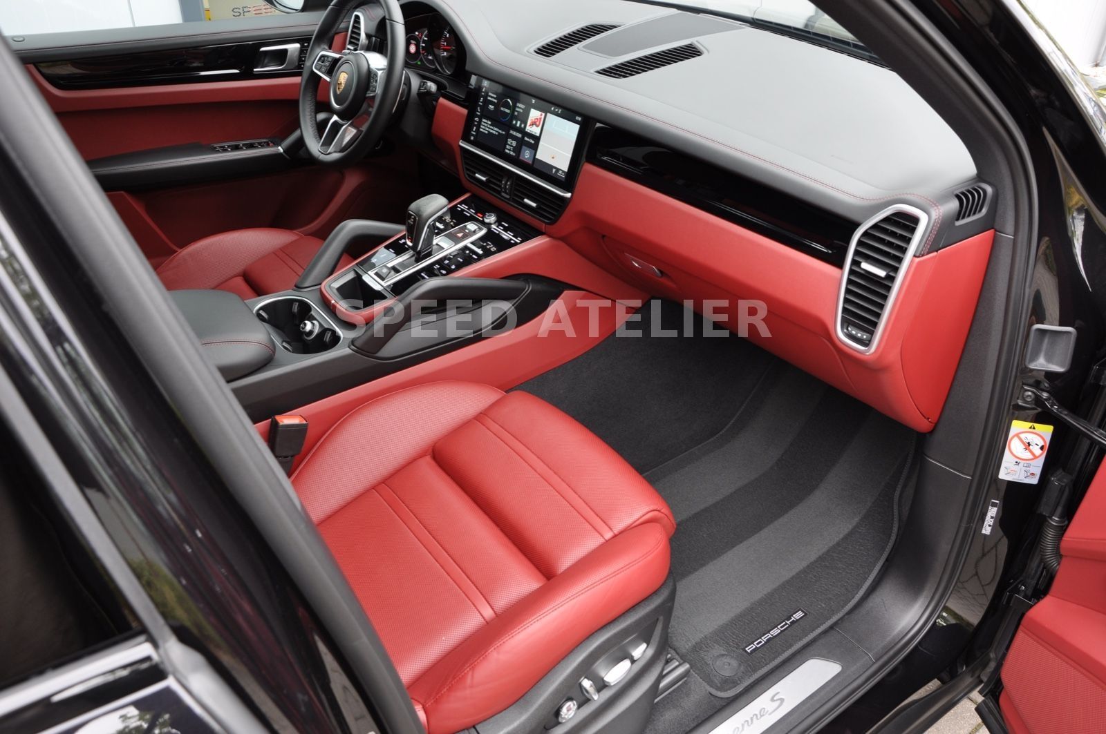 Porsche Cayenne S APPROVED 21 PANO PASM AGA LED 1.HAND foto 11