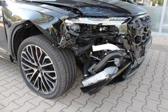 AUDI SQ7 / HUD / LED / PANO / MATRIX / 22-ZOLL