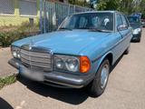 Mercedes-Benz Mercedes 200D W123 H Kennzeichen - Mercedes-Benz 200: D W123