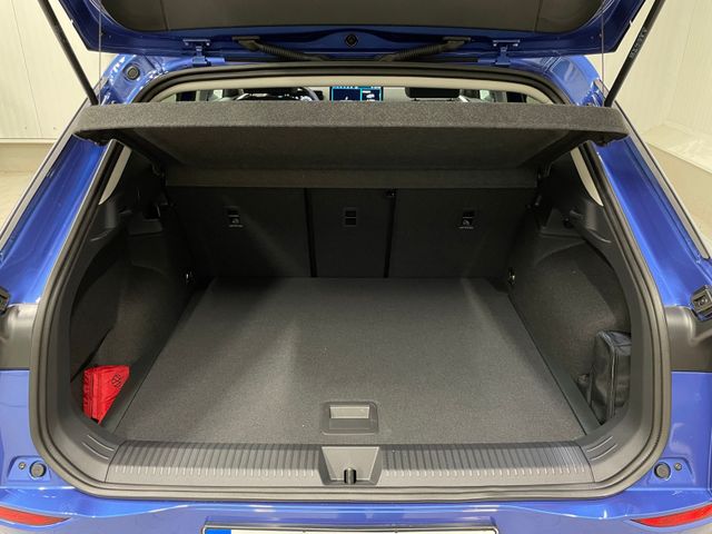 T-Roc Life 1.5 eTSI DSG LED SHZ ACC