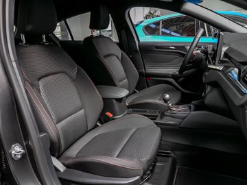 Ford Focus 1.0 ST-Line Assistenz-Paket Navi Kamera