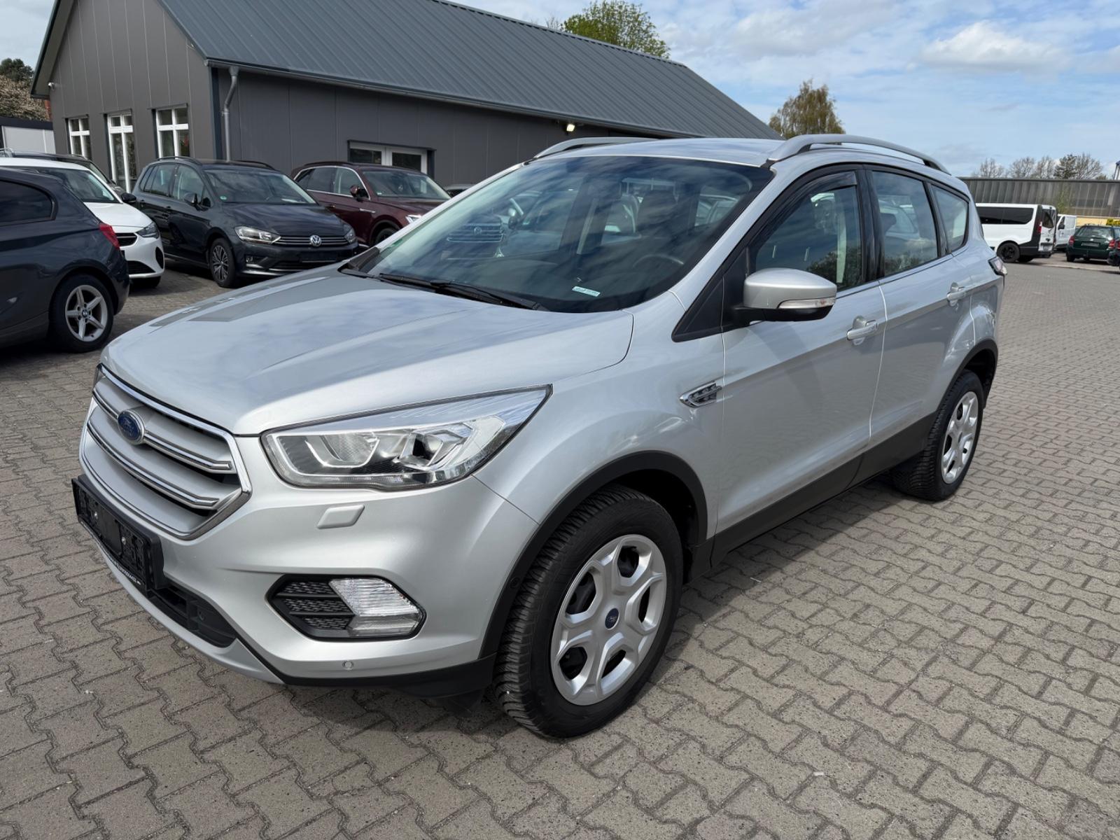 Ford Kuga Cool & Connect